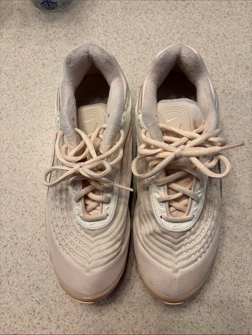 Nike Women’s Pale Pink Casual Sneakers
